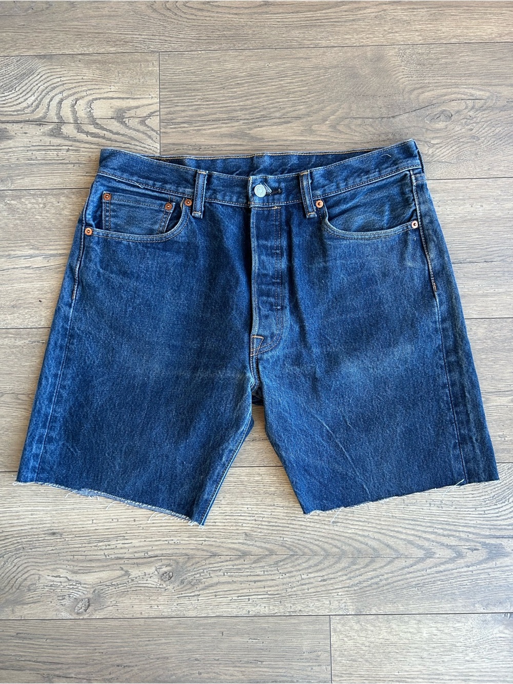 Levi’s Denim Cut-Off Shorts - Dark Blue